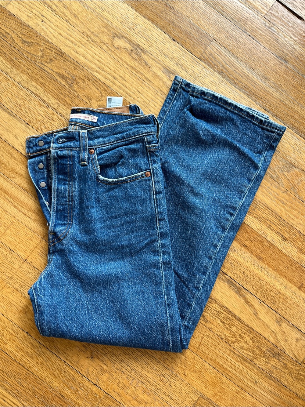 Levi’s Ribcage Straight Ankle Size 25